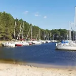 Reve De Bisca Spacieux Climatise Avec Jardin Privatif Piscine Et Parking Prives شقة *