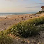 شقة Reve De Bisca Spacieux Climatise Avec Jardin Privatif Piscine Et Parking Prives بيسكاروس