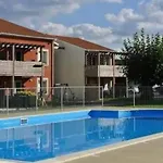 Reve De Bisca Spacieux Climatise Avec Jardin Privatif Piscine Et Parking Prives شقة