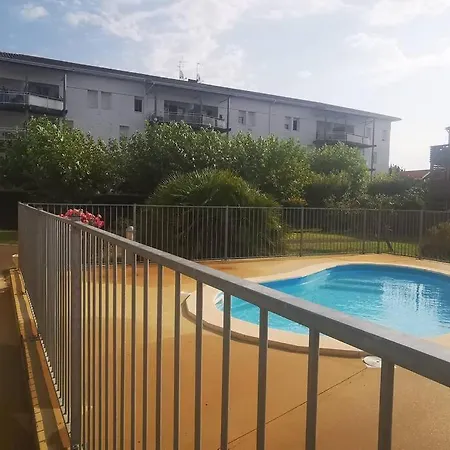 Apartment Reve De Bisca Spacieux Avec Jardin Privatif Piscine Et Parking Prives Biscarrosse