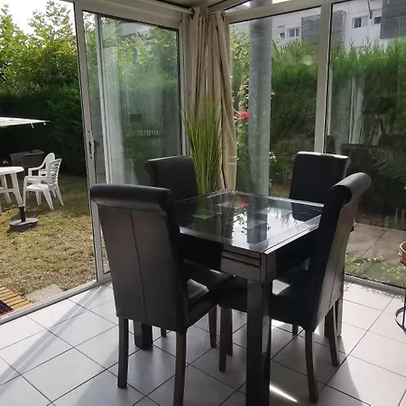 Reve De Bisca Spacieux Climatise Avec Jardin Privatif Piscine Et Parking Prives Apartmán