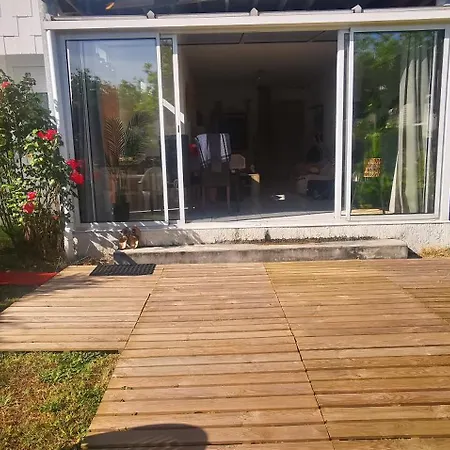 Reve De Bisca Spacieux Avec Jardin Privatif Piscine Et Parking Prives Apartment Biscarrosse